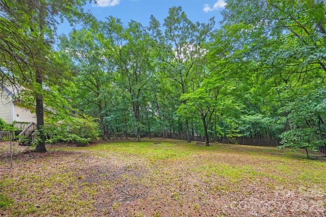 5501 Providence Glen Road, Charlotte, NC 28270