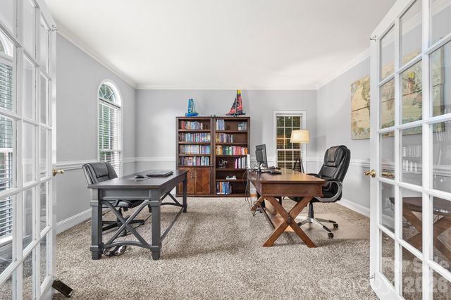 5501 Providence Glen Road, Charlotte, NC 28270