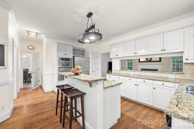 5501 Providence Glen Road, Charlotte, NC 28270