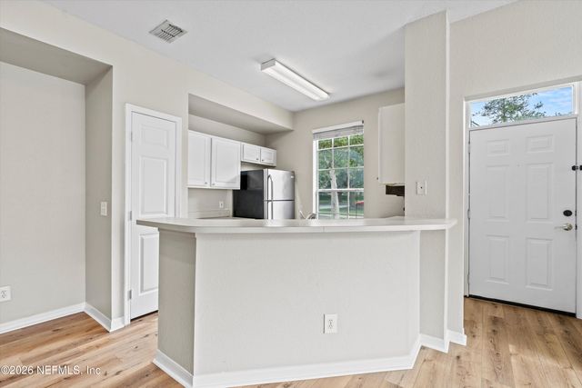 13700 RICHMOND PARK Drive N 701, Jacksonville, FL 32224