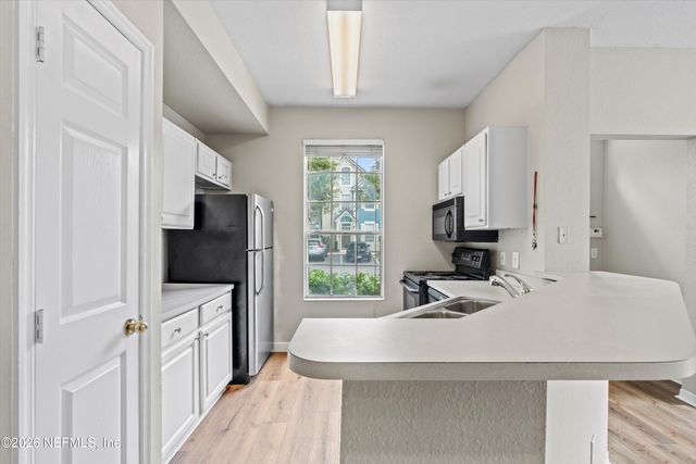 13700 RICHMOND PARK Drive N 701, Jacksonville, FL 32224