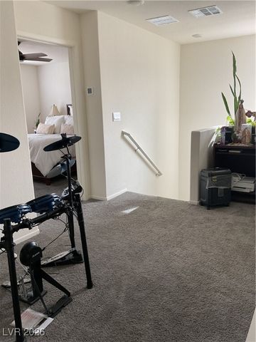 492 Waterfall Cove Court, Henderson, NV 89002