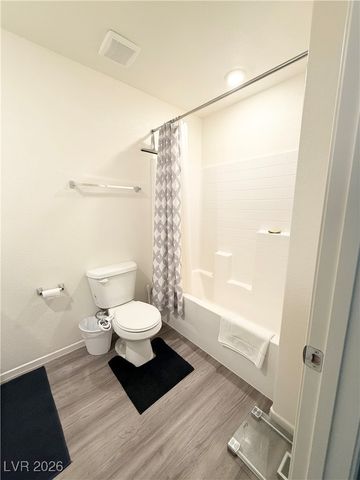 492 Waterfall Cove Court, Henderson, NV 89002