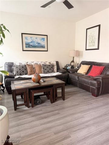 492 Waterfall Cove Court, Henderson, NV 89002