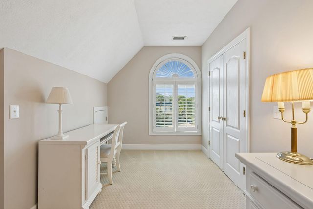 16 Intracoastal Court, Isle Of Palms, SC 29451