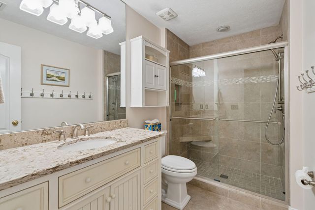 16 Intracoastal Court, Isle Of Palms, SC 29451