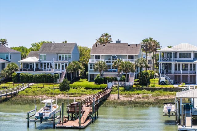 16 Intracoastal Court, Isle Of Palms, SC 29451