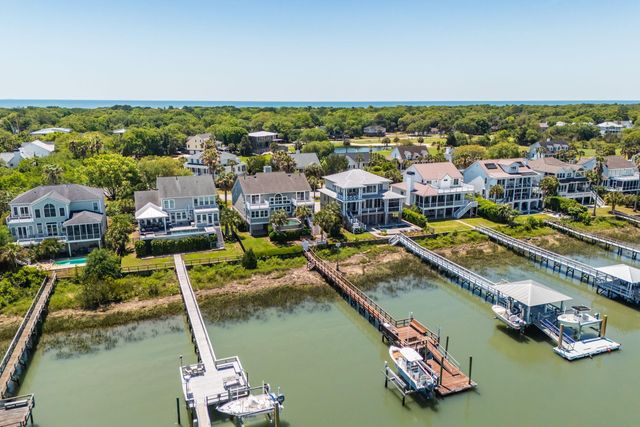 16 Intracoastal Court, Isle Of Palms, SC 29451
