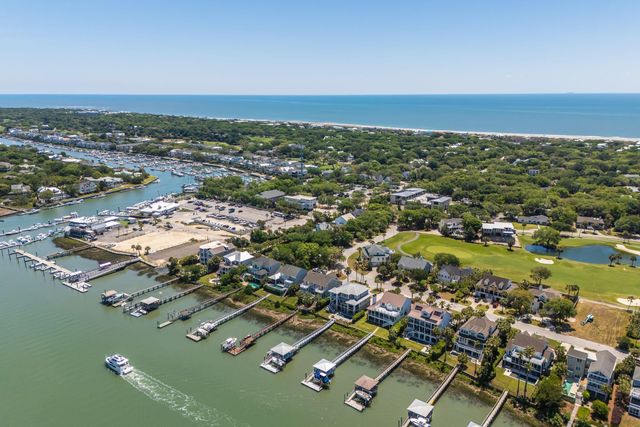 16 Intracoastal Court, Isle Of Palms, SC 29451