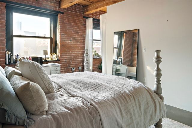 90 Wareham St 306, Boston, MA 02118