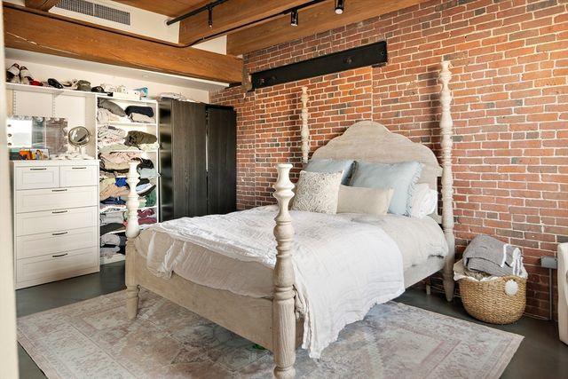 90 Wareham St 306, Boston, MA 02118