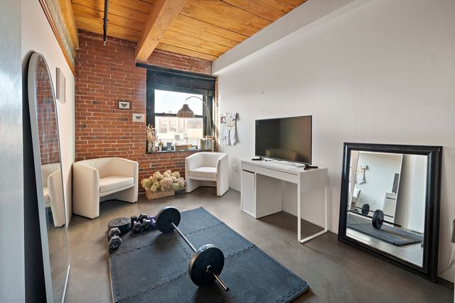 90 Wareham St 306, Boston, MA 02118