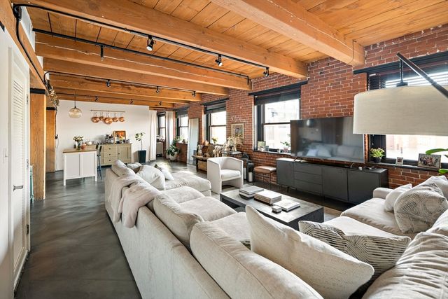 90 Wareham St 306, Boston, MA 02118