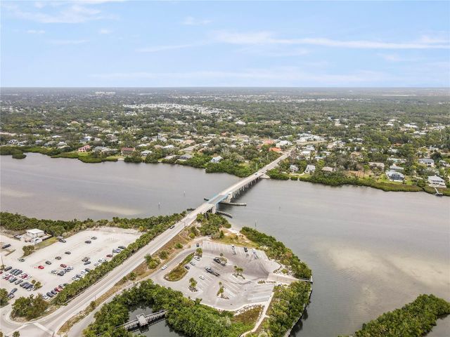 340 PERIWINKLE ROAD, Venice, FL 34293