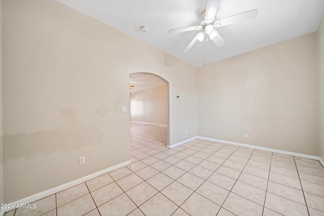 2825 W PINTO Place, Wickenburg, AZ 85390