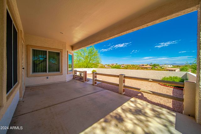 2825 W PINTO Place, Wickenburg, AZ 85390