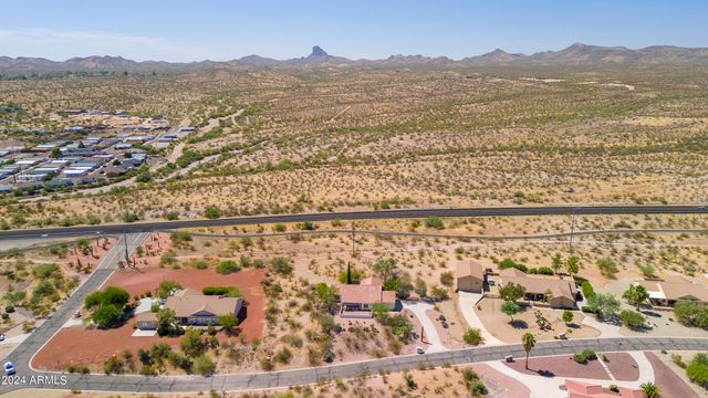 2825 W PINTO Place, Wickenburg, AZ 85390