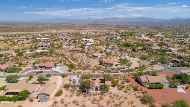 2825 W PINTO Place, Wickenburg, AZ 85390