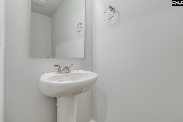 350 Bangalore Way, Gilbert, SC 29054