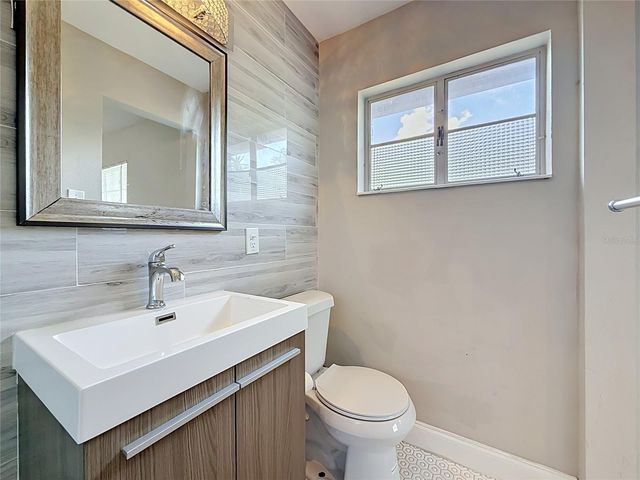 4509 S HALE AVENUE, Tampa, FL 33611