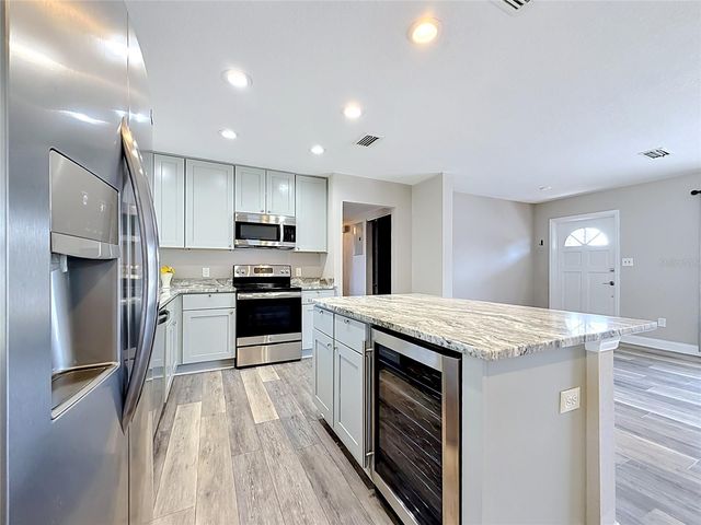 4509 S HALE AVENUE, Tampa, FL 33611