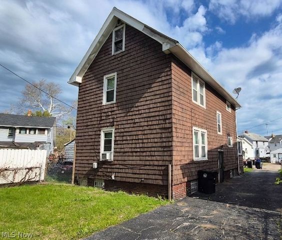 13410 Kelso Avenue, Cleveland, OH 44110