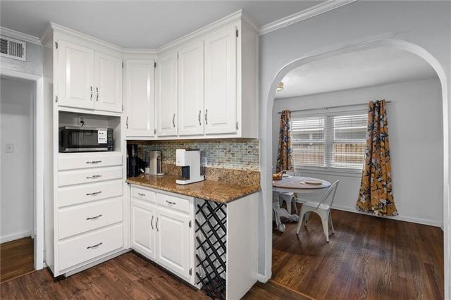 604 Barksdale Drive W, Mobile, AL 36606