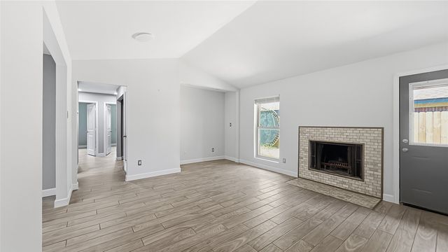 5113 Shoregate Square, Garland, TX 75043