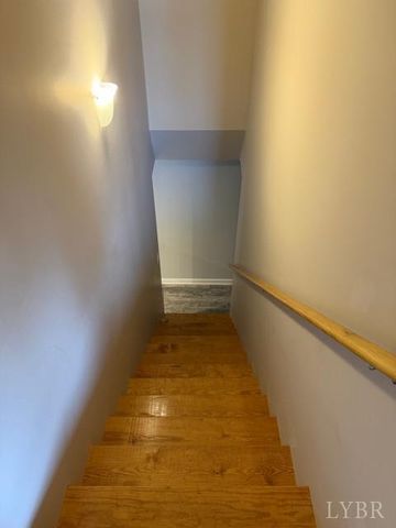 216 Avery Lane, Appomattox, VA 24522