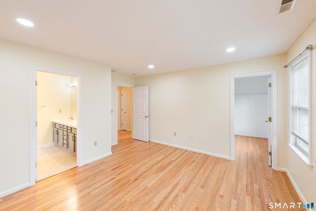 26 Fox Hollow 26, Avon, CT 06001