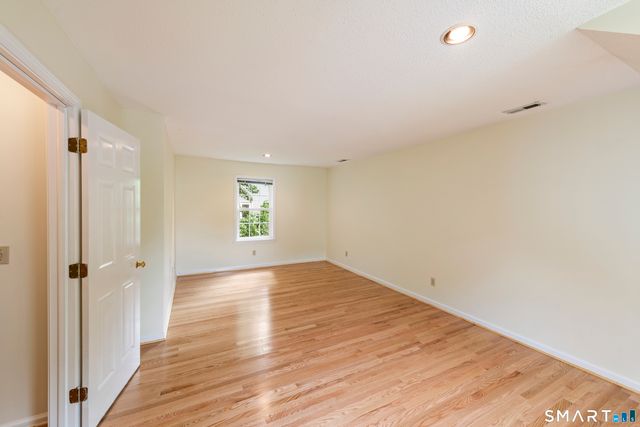 26 Fox Hollow 26, Avon, CT 06001