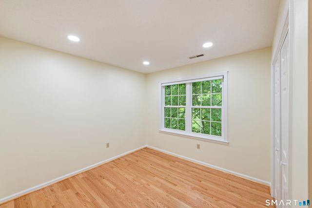 26 Fox Hollow 26, Avon, CT 06001