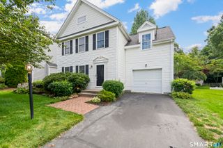 26 Fox Hollow 26, Avon, CT 06001