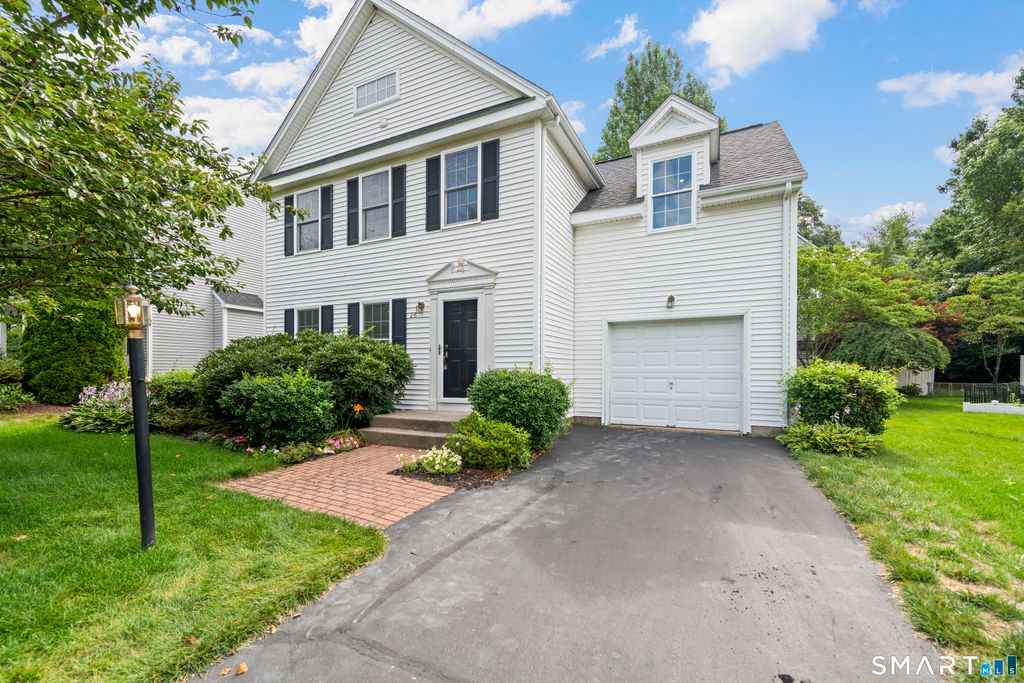 26 Fox Hollow 26, Avon, CT 06001