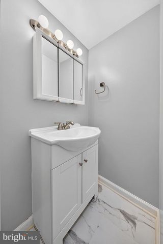 7301 WOODYARD RD, Upper Marlboro, MD 20772