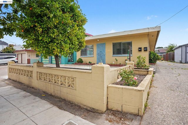 1110 Buena Vista Ave, Alameda, CA 94501