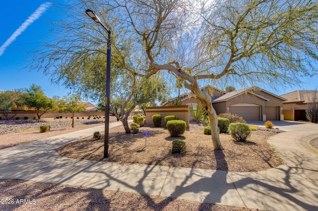 2483 E WATERVIEW Place, Chandler, AZ 85249