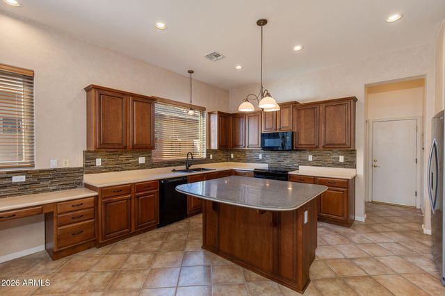2483 E WATERVIEW Place, Chandler, AZ 85249