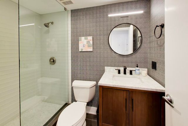 1029 N Honore Street, Chicago, IL 60622