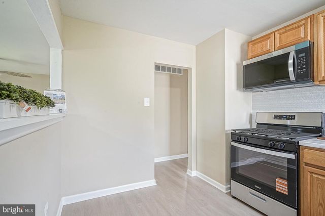 220 COLLEGE DR, Pemberton, NJ 08068