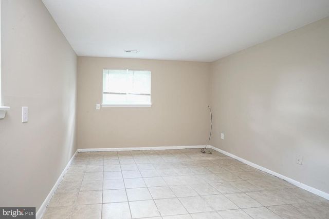 220 COLLEGE DR, Pemberton, NJ 08068