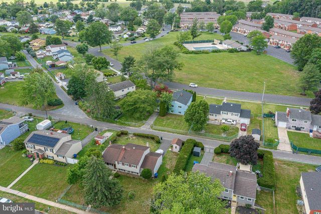 220 COLLEGE DR, Pemberton, NJ 08068