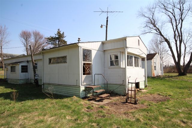 11888 S 42nd Street, Scotts, MI 49088