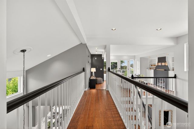 7700 California Avenue SW, Seattle, WA 98136