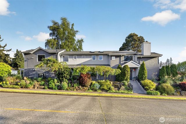 7700 California Avenue SW, Seattle, WA 98136