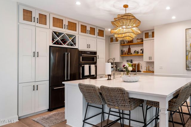 112 Black Thorn Drive, Jonesborough, TN 37659