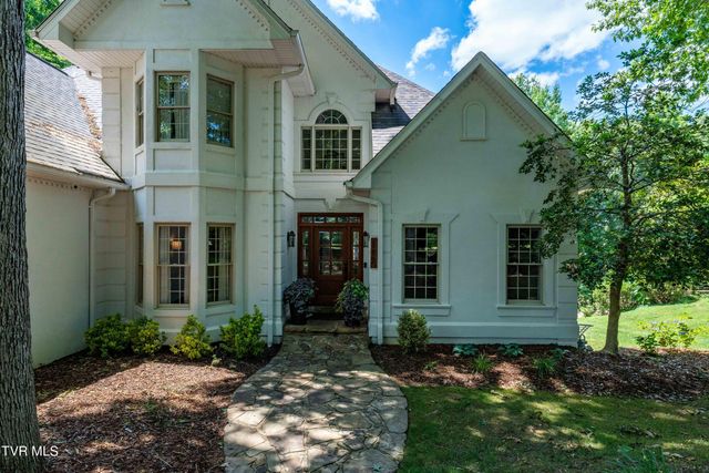 112 Black Thorn Drive, Jonesborough, TN 37659