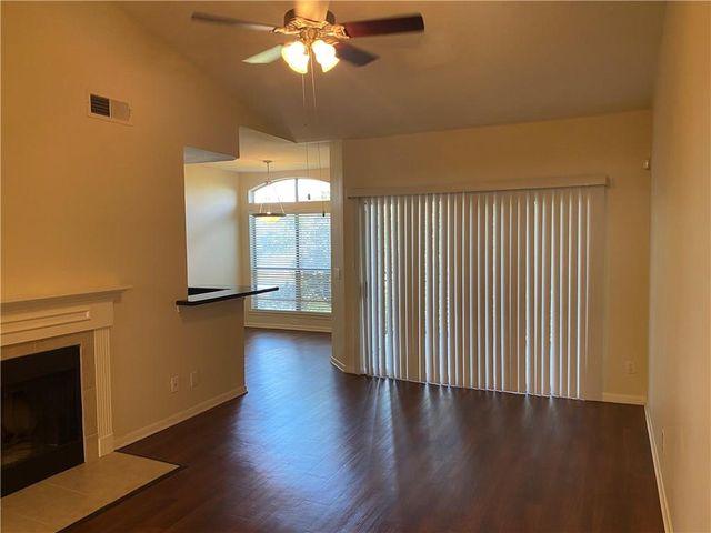 6000 Shepherd Mountain CV 2211, Austin, TX 78730
