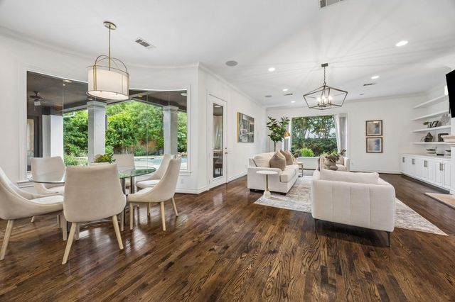 4817 Linden Street, Bellaire, TX 77401