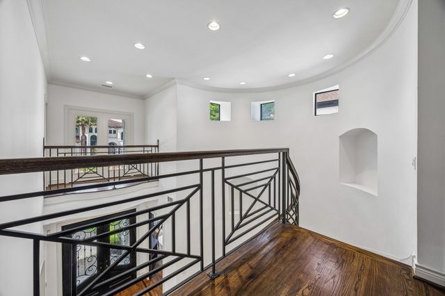 4817 Linden Street, Bellaire, TX 77401